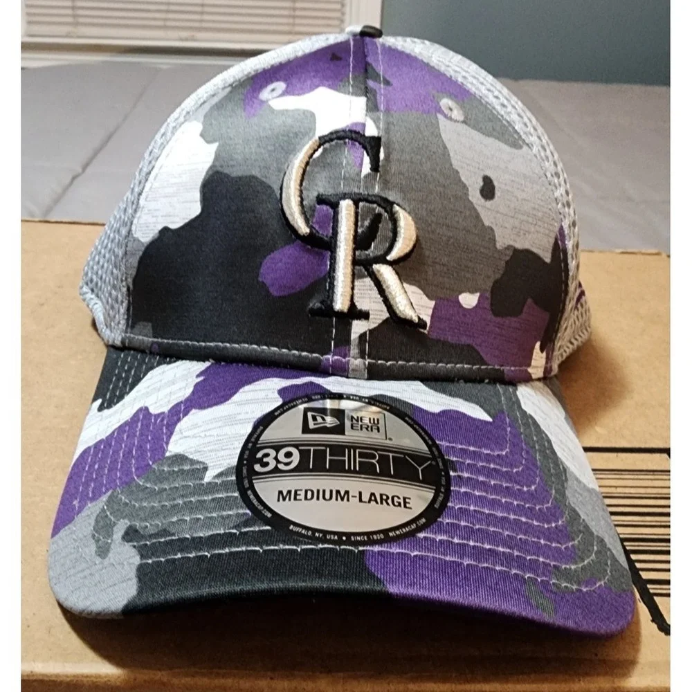 New Era® Colorado Rockies (M/L) Team Neo™ 39THIRTY Active Flex Hat - Purple Camo